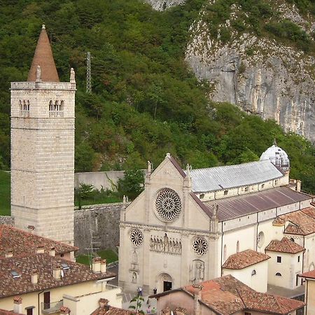 Alloggio Agrituristico Ai Tre Castelli Moruzzo Экстерьер фото